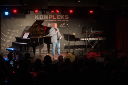 Silence – slovar norosti v živo (7)